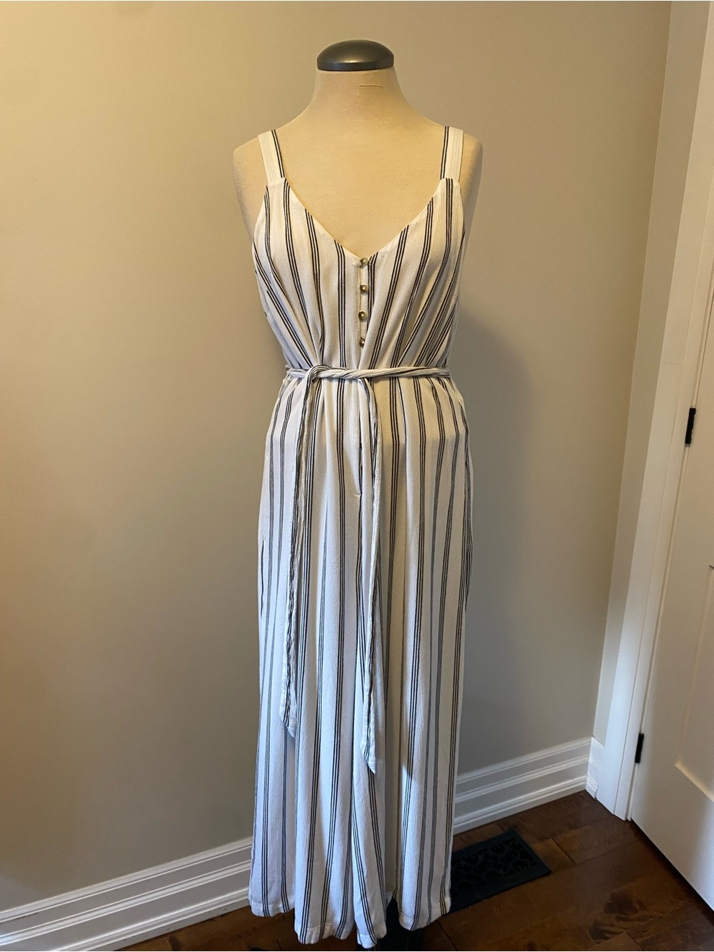 American Eagle Outfitters White and Navy Striped Maxi Dress with Tie